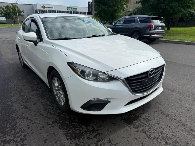 2015 Mazda MAZDA3 GS AUTO, HEATED SEATS, BACK-UP CAMERA, ALLOYS! in Cars & Trucks in Ottawa - Image 2