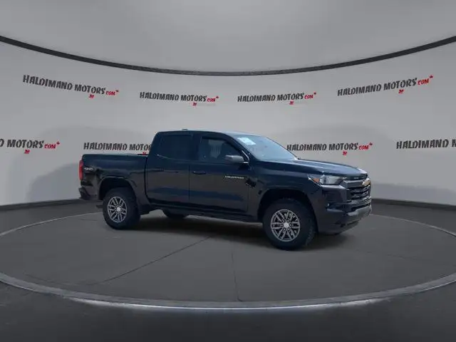 2024 Chevrolet Colorado 4WD LT in Cars & Trucks in Hamilton - Image 3