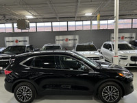 **MONTH-END SPECIAL!** FEATURING : PLUG-IN HYBRID, PANORAMIC ROOF, REMOTE START, EV MODE, MULTI DRIV... (image 2)