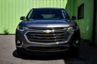 This 2021 Chevrolet Traverse is for sale today. This SUV has 106,574 kms. It's grey in colour . It h... (image 3)