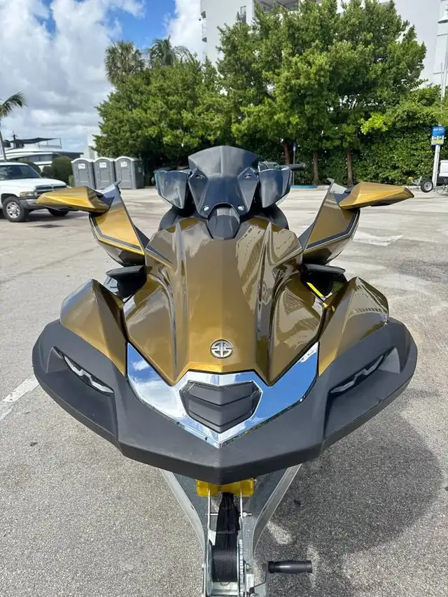 2023 KAWASAKI ULTRA 310LX in Personal Watercraft in Winnipeg - Image 7