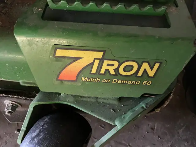2014 John Deere Z930M Zero-Turn Mower in Farming Equipment in Saskatoon - Image 7