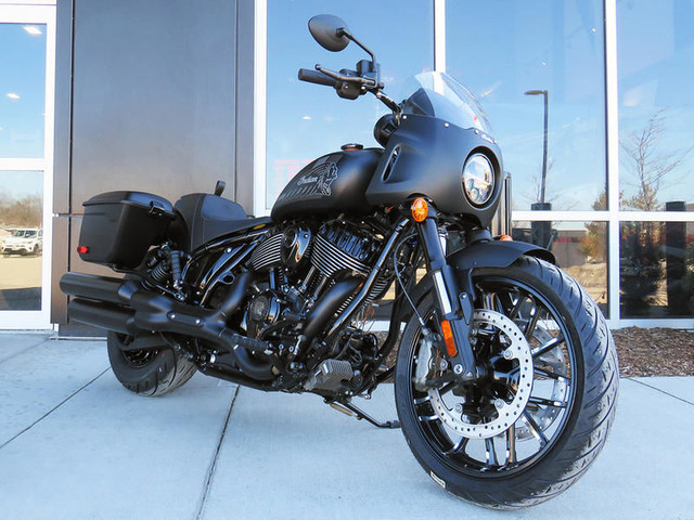 2025 Indian Motorcycle Sport Chief RT Black Smoke in Street, Cruisers & Choppers in Cambridge