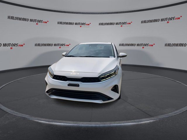 2023 Kia Forte GT-Line in Cars & Trucks in Hamilton - Image 3