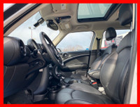 CARFAX VERIFIED, CLEAN TITLE, NO ACCIDENTS !!! 205,500 KM AUTOMATIC TRANSMISSION WHITE EXTERIOR ON B... (image 6)