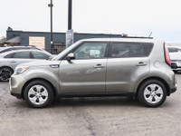 Experience practical versatility and distinctive design with the 2015 Kia Soul LX in Titanium Gray.... (image 4)