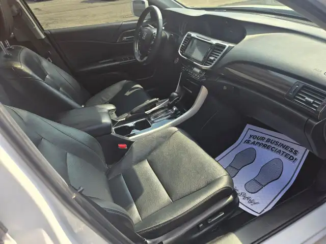 2016 Honda Accord EX-L in Cars & Trucks in Oshawa / Durham Region - Image 23
