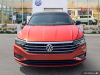 KBB.com 10 Best Sedans Under $30,000. This Volkswagen Jetta boasts a Intercooled Turbo Regular Unlea... (image 7)