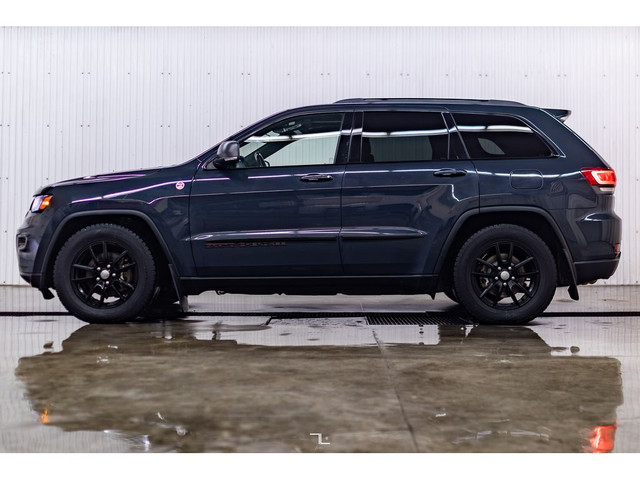 2018 Jeep Grand Cherokee 4x4 Trailhawk Leather Roof Nav BCam in Cars & Trucks in Red Deer - Image 2