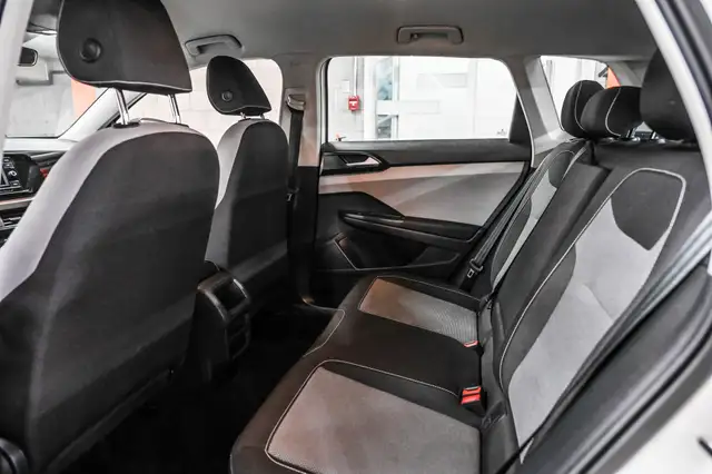 2023 Volkswagen Taos Trendline 1.5T 7sp at DSG w/ Tip 4M Certifi in Cars & Trucks in City of Montréal - Image 27