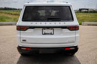 BRIGHT WHITE,PREMIUM GROUP I -inc: Reversible Carpet/Vinyl Cargo Mat Tires: 285/45R22XL BSW All Seas... (image 2)