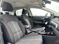 Android Auto, Apple CarPlay, Wireless Charging, Heated Steering Wheel, Heated Seats! "Stratford Kia... (image 5)