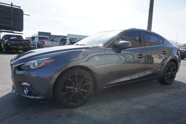 2015 Mazda MAZDA3 in Cars & Trucks in Oakville / Halton Region - Image 3