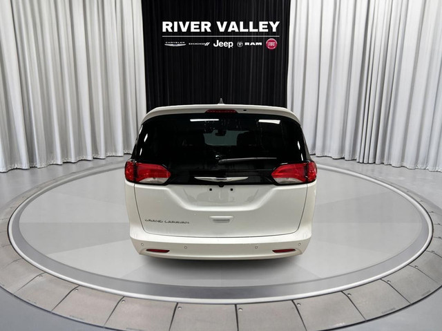 2024 Chrysler Grand Caravan in Cars & Trucks in Strathcona County - Image 4