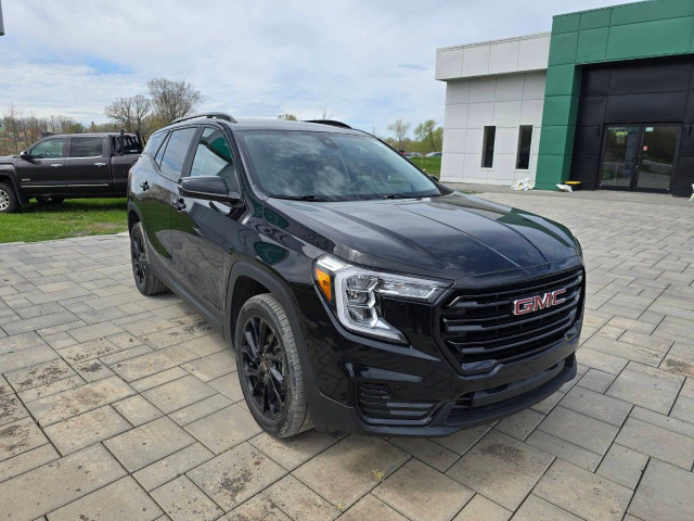 2023 GMC Terrain in Cars & Trucks in Ottawa - Image 3