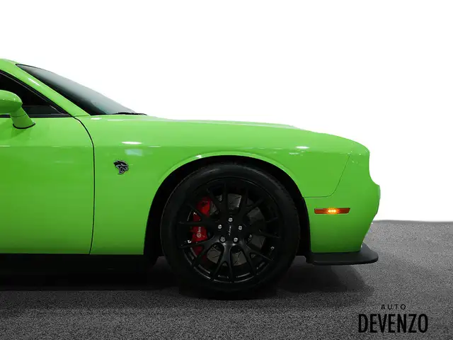 2015 Dodge Challenger SRT Hellcat BRAND NEW! 6 Speed Manual Trem in Cars & Trucks in Laval / North Shore - Image 6