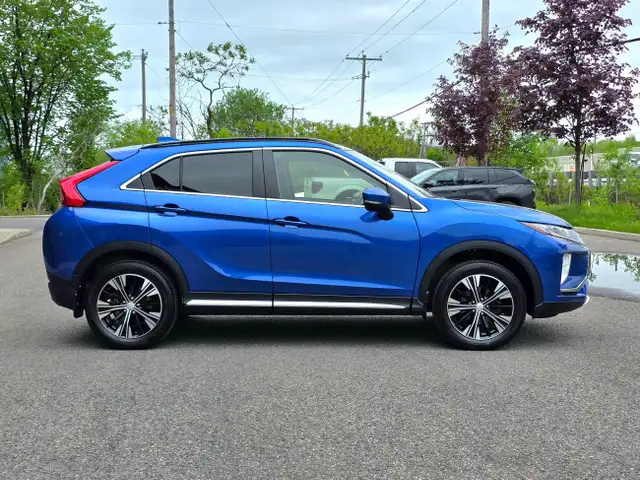 Mitsubishi Eclipse Cross GT 2018 in Cars & Trucks in Laval / North Shore - Image 6