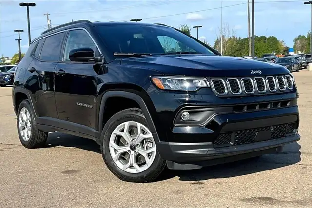 2025 Jeep Compass in Cars & Trucks in Edmonton - Image 34
