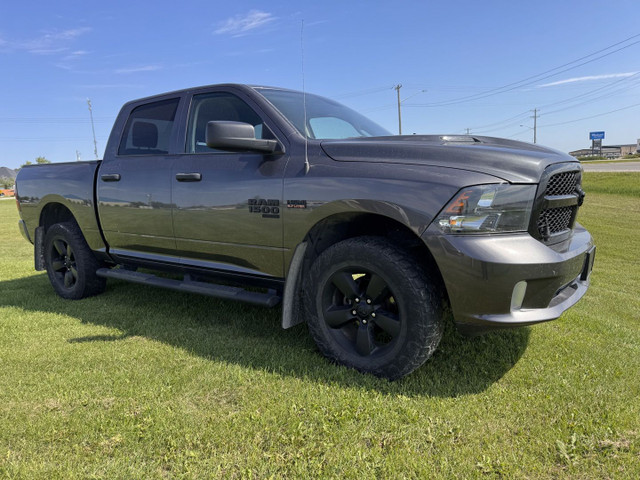 2019 RAM 1500 Tradesman Crew Cab SWB 4WD in Cars & Trucks in Winnipeg - Image 3