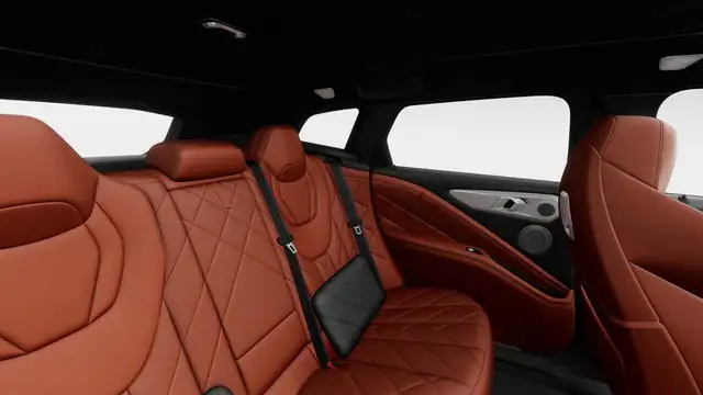 2025 BMW XM Hybride | M Sport | Freins M Sport Rouges | Bowers in Cars & Trucks in City of Montréal - Image 13