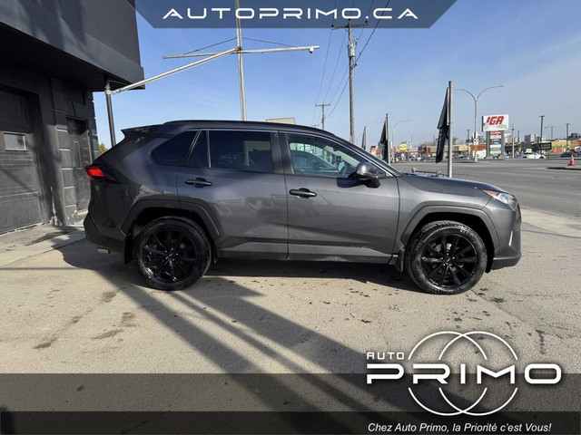 2020 Toyota RAV4 XLE AWD Automatique avec Sièges en Cuir Toit Ou in Cars & Trucks in Laval / North Shore - Image 4