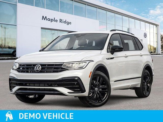 2024 Volkswagen Tiguan Comfortline R-Line Black Edition in Cars & Trucks in Tricities/Pitt/Maple