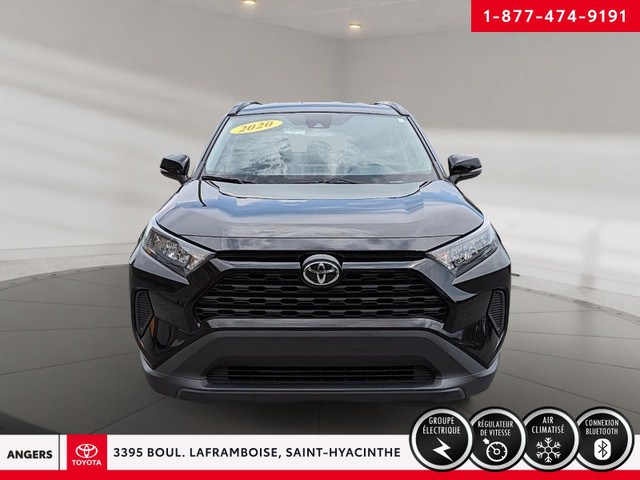 2020 Toyota RAV4 in Cars & Trucks in Saint-Hyacinthe - Image 2