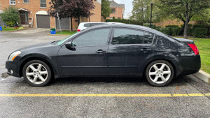 2005 Nissan Maxima SE