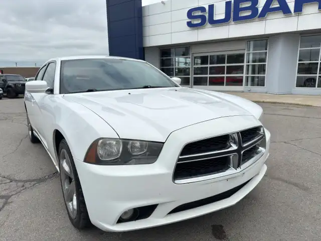 2013 Dodge Charger SXT CERTIFIED! in Cars & Trucks in Markham / York Region - Image 3