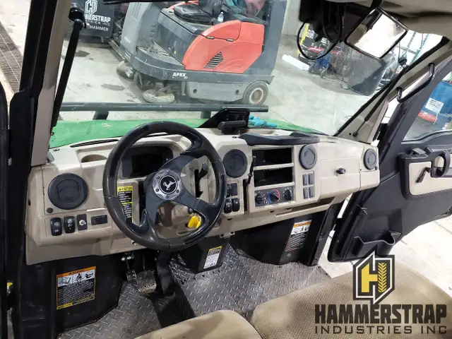 2018 JOHN DEERE Gator XUV 835R 4x4 UTV SxS ATV in ATVs in Edmonton - Image 13