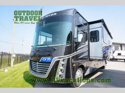 Forest River Georgetown 7 Series Class A gas motorhome 36D7 highlights: Bath and a Half Private Bedr...