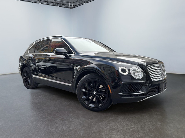 2020 Bentley Bentayga HYBRID-RARE+RED-INTERIOR+LOADED-OPTIONS+CL in Cars & Trucks in City of Montréal - Image 3