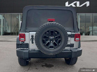 TRANSMISSION: 5-SPEED AUTOMATIC (W5A580) -inc: Tip Start, Hill Descent Control, RADIO: 430 -inc: Rem... (image 4)