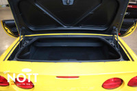 Key Features: RWD, Pop Up Headlights, Fully Independent Suspension, Limited Slip Differential, Power... (image 4)