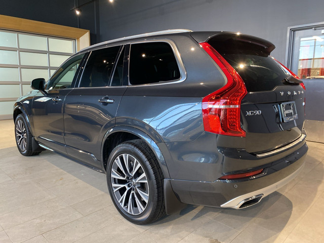 2021 Volvo XC90 T6 AWD Momentum (7-Seat) in Cars & Trucks in Edmonton - Image 3