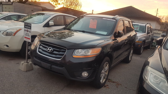 2010 Hyundai Santa Fe GL w/Sport in Cars & Trucks in Oshawa / Durham Region - Image 3