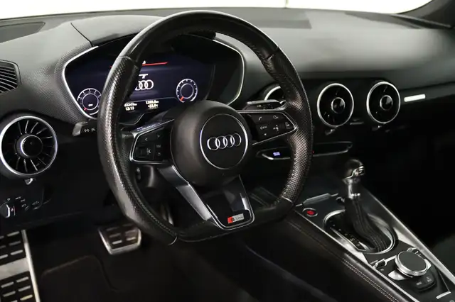 2017 Audi TT Competition / Black Optics / Navigation / Inspecté  in Cars & Trucks in Longueuil / South Shore - Image 12
