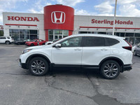 Enjoy effortless style and all-wheel-drive capability in this 2022 Honda CR-V Sport. With only 45,71... (image 7)