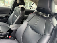 Experience impressive efficiency and advanced technology with the 2022 Toyota Corolla Hybrid LE. Pow... (image 3)