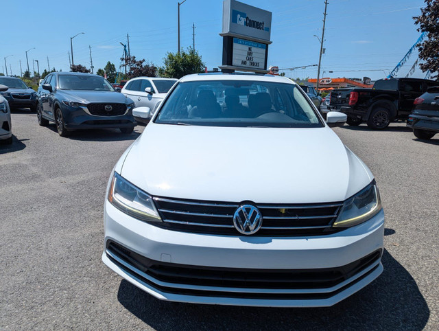 2017 Volkswagen Jetta Wolfsburg Edition in Cars & Trucks in Ottawa - Image 3