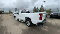 Odometer is 1283 kilometers below market average! This Chevrolet Silverado 1500 is equipped with: 40... (image 8)