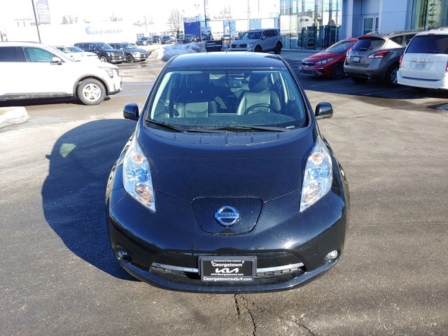 2016 Nissan LEAF SL FWD | NAV | HTD SEATS | BU CAM | LTHR in Cars & Trucks in Oakville / Halton Region - Image 3