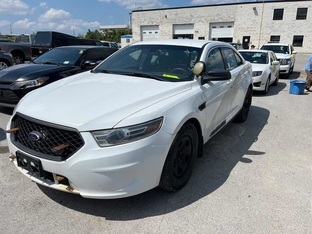 2015 Ford Taurus Police Inte in Cars & Trucks in Barrie