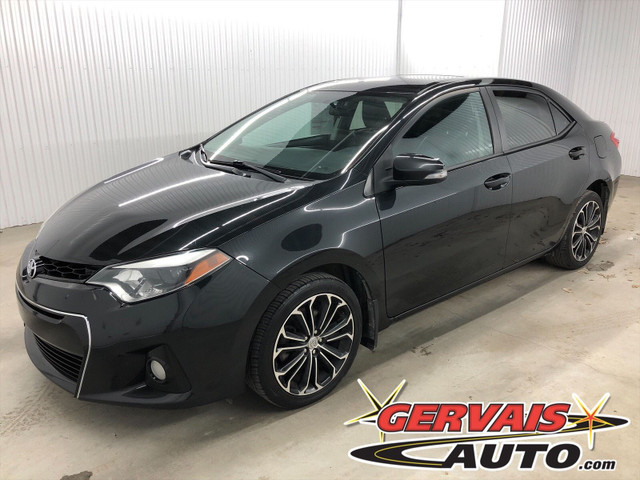 2015 Toyota Corolla S Toit Ouvrant Mags Cuir/Tissus Caméra in Cars & Trucks in Shawinigan