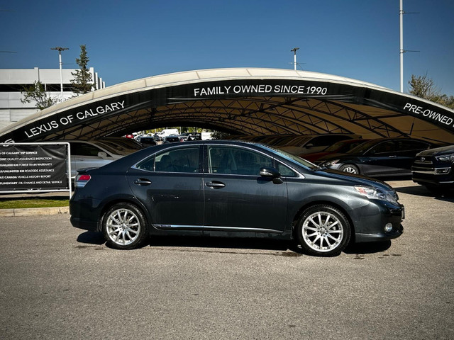 2010 Lexus HS 250h Premium in Cars & Trucks in Calgary - Image 2