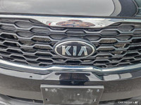 Discover spacious versatility and practicality in this 2019 Kia Sorento LX, a capable SUV ready for... (image 9)