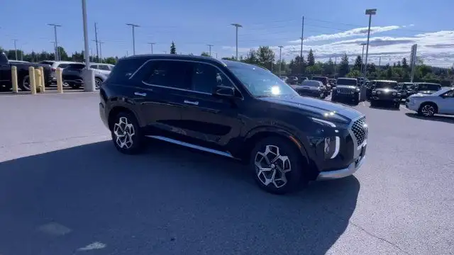 2021 Hyundai Palisade Ultimate Calligraphy | AWD | 7 Passenger in Cars & Trucks in Prince George - Image 3