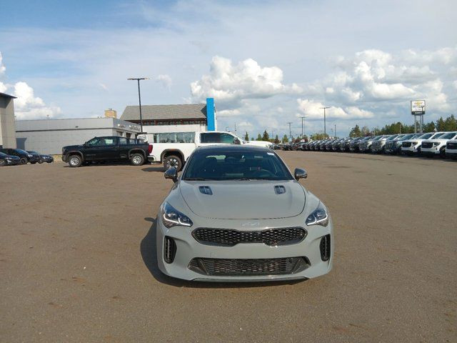 2023 Kia Stinger GT AWD *Roof* *Low KMs* in Cars & Trucks in Fort McMurray - Image 2