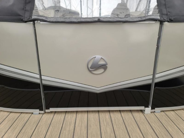 2022 LEGEND Q SERIES LOUNGE PLUS SPORT PRO in Powerboats & Motorboats in Lanaudière - Image 4