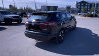 All Wheel Drive. Leather Interior. Touchscreen. Bluetooth. Remote Start. Sunroof. Rear View Backup C... (image 8)